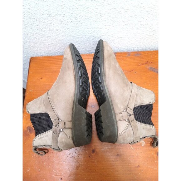 TEVA Tan Leather Chelsea Ankle Boots Waterproof Elastic Panels & Pull Tabs Size - Picture 6 of 13